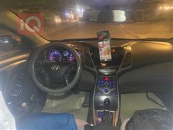 هیۆندای ئەلەنترا